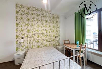 Garsonieră decomandată, mobilată în Universitate