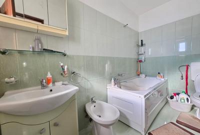 Gospodarie pe teren peste 1100mp, pe trei niveluri, Centru-Harman - 13