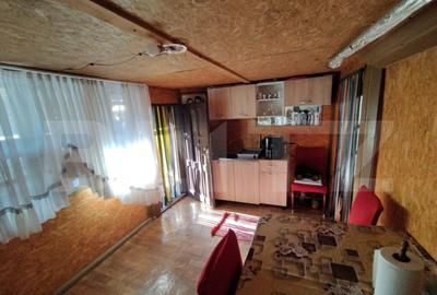 Casa la strada in Lipovu, renovata recent, 850 mp curte - 2