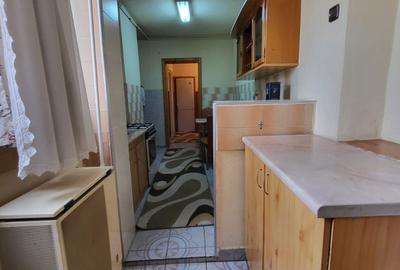 Apartament cu 2 camere decomandat în Micro 1 - 6