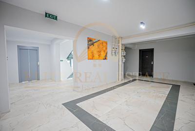 Apartament premium de vanzare în Mamaia â vedere la mare și lac - 17