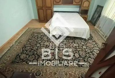 Casa cu 600 mp teren // str. Jupiter - 12