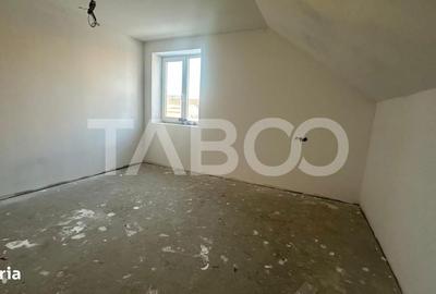 Casă cu 4 camere în Șura Mare - 8