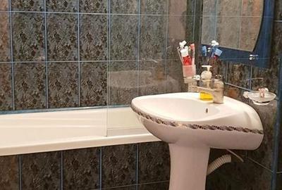 Apartament cu 3 camere decomandat în Central - 1