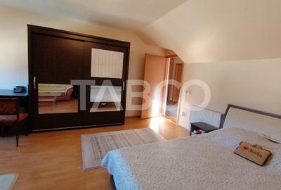 Casa individuala 6 camere de vanzare 250 mpu 361 mp teren zona Lupeni - 7