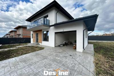 Casă cu 4 camere cu Teren 700 Mp în Rediu - 2