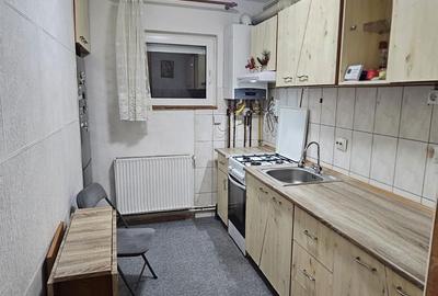 Apartament cu 2 camere decomandat în Drumul Carului - 2