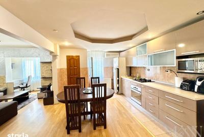 Apartament cu 3 camere în Decebal