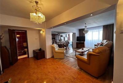 Apartament cu 3 camere decomandat în Central - 4