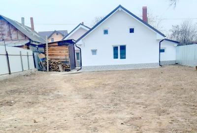 Casă cu 3 camere cu Teren 383 Mp în Șerbănești - 18