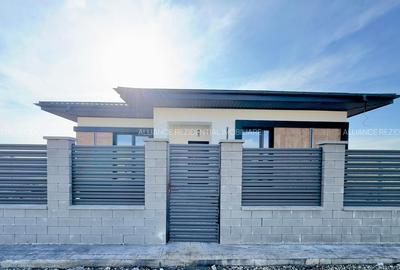 Casă individuală || 3 Dormitoare || 2 Băi || Incalzire pardoseala | Teren 370 mp - 4
