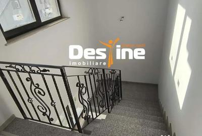 Casă cu 4 camere cu Canalizare în Horpaz - 3