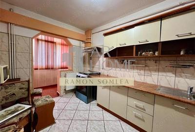 Apartament cu 4 camere decomandat în 9 Mai