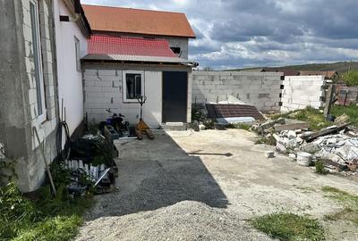 Casă cu 4 camere în Daia - 4