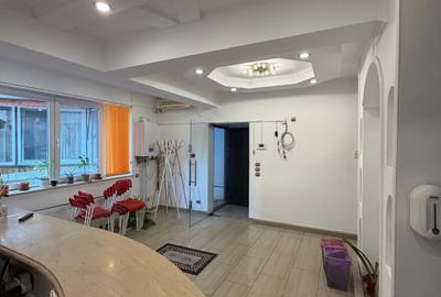 Apartament cu 6 camere în P-ța Romană - 1