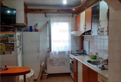 Apartament cu 2 camere, decomandat - Cartier Racadau - 3