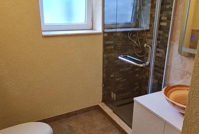 Apartament cu 2 camere semidecomandat în Central - 3