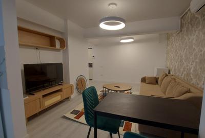 Apartament cu 2 camere semidecomandat, mobilat în Berceni