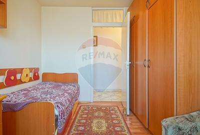 Apartament cu 3 camere decomandat, mobilat în Central - 14