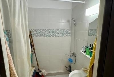 Apartament cu 2 camere semidecomandat în Podu Roș - 6
