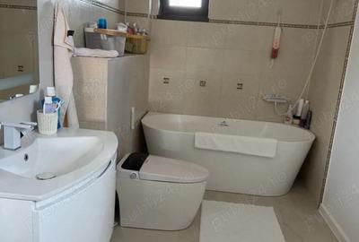 Casă cu 5 camere cu Teren 750 Mp în 1 Decembrie - 8