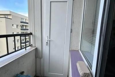 Apartament cu 3 camere semidecomandat în Florești - 1