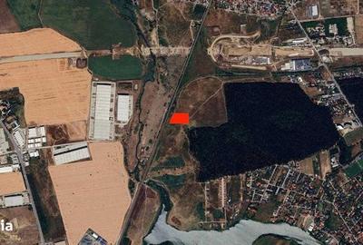 Teren de 6070 mp, în Central