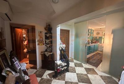 Apartament cu 4 camere decomandat, mobilat în Poarta 6 - 2