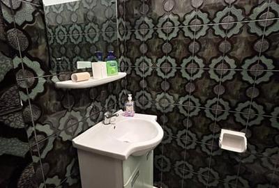 Spațiu comercial, de 143 mp, în Central - 7