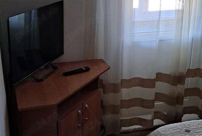Apartament cu 3 camere decomandat în Roșiori de Vede - 8