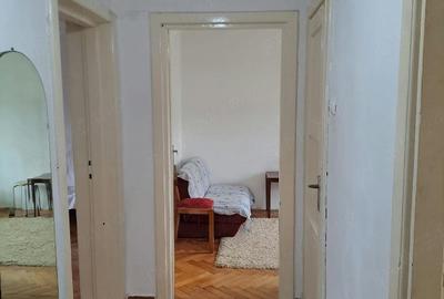 Apartament cu 2 camere decomandat în Elisabetin