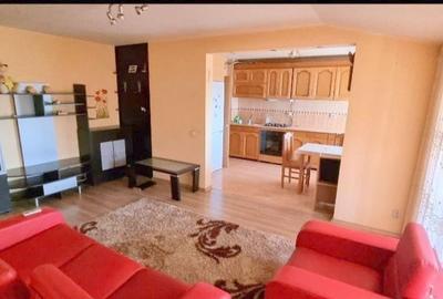 Apartament cu 3 camere la mansarda-65.000 euro
