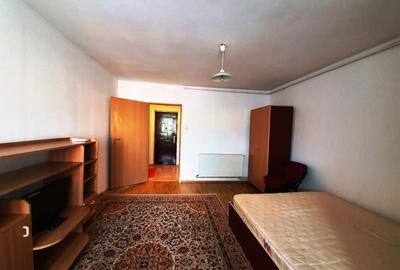 Casă cu 1 camere decomandat cu Teren 35 Mp în Drumul Carului - 3