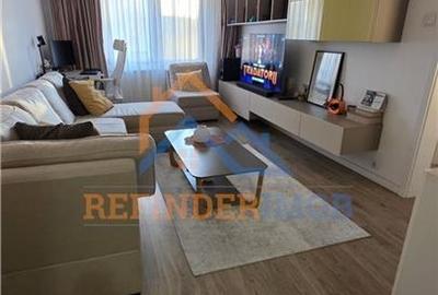 Apartament de vanzare cu 3 camere, zona Piata Alba Iulia - 2