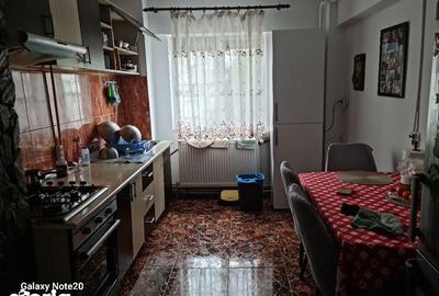Apartament cu 3 camere în Central - 4