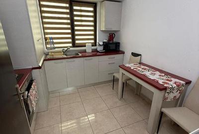 Apartament cu 3 camere decomandat în Central - 4