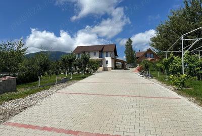 Casa de vanzare 2 corpuri - 9