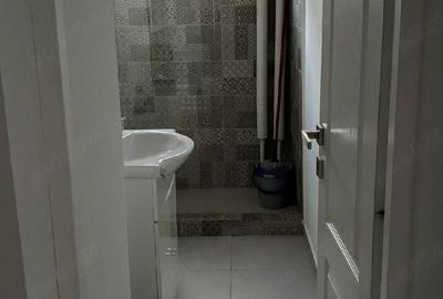 Garsonieră decomandată în Central - 3