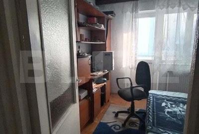 Apartament 3 camere decomandat, 78 mp, zona Micro 4 - 12