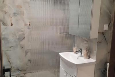 Apartament cu 2 camere decomandat, mobilat în Central - 2