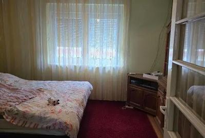 Casă cu 5 camere cu Teren 3040 Mp în Tămășeu - 1
