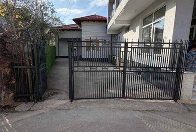 Spațiu comercial, de 70 mp, în Central - 1