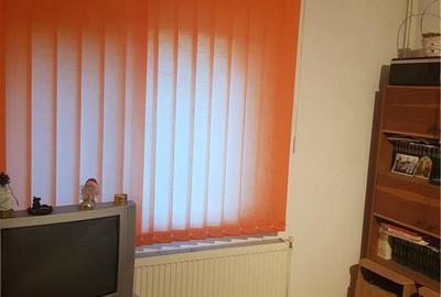 Apartament cu 4 camere decomandat în Central - 4