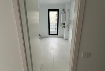 Apartament cu 3 camere decomandat în Rahova - 2