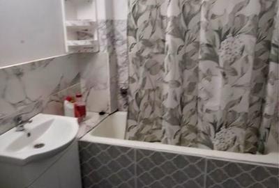 Apartament cu 2 camere semidecomandat, mobilat în Central