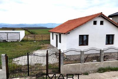 Casă cu 2 camere cu Canalizare în Șura Mică - 4