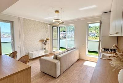 Apartament in BLOC NOU, terasa de 22 mp, parcare, zona Terra