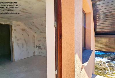 Casă cu 5 camere cu Teren 1400 Mp în Sud-Est - 1