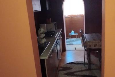 Apartament cu 3 camere decomandat în Central - 2