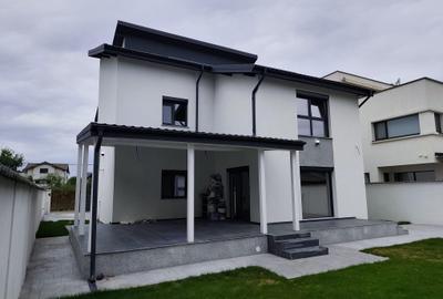 FARA COMISIOANE in Mogosoaia casa regim P+1+M gata finisata utilitati curent 380 - 4
